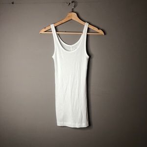Vince white tank top size small